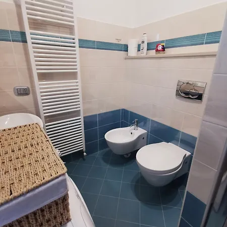 La Casetta 迪亚诺马里纳